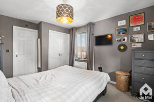 Photo 5- click for photo gallery